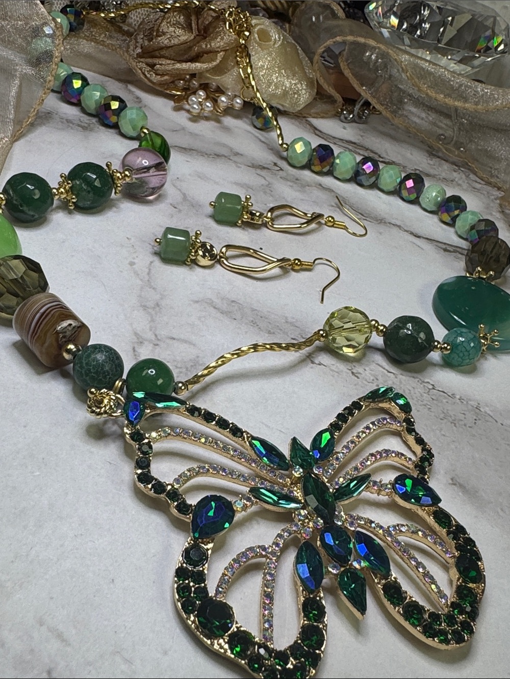 Green Crystal Butterfly Pendant Necklace with Earrings-Made in Mexico NWOT - Picture 3 of 5